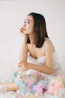 金秘书为何这样